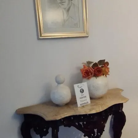 Manelmar Rooms *