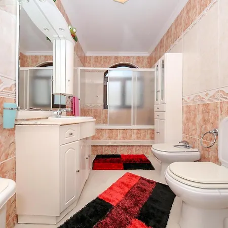 Manelmar Δωμάτια σε οικογενειακή κατοικία Ναζαρέ