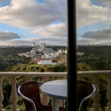 Quartos Da Tia Laura Homestay